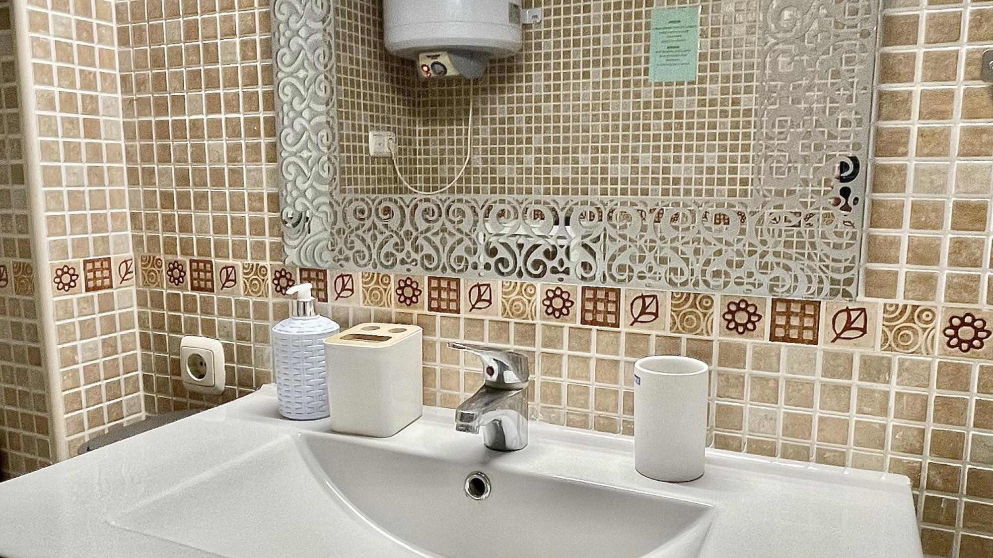 Beachfront 1Br Apartment In Center Of Marbella! エクステリア 写真